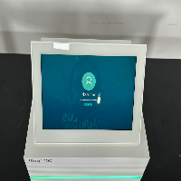 Illumina iSeq 100 Compact DNA Sequencer image 2
